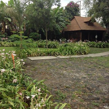 Hotel Hacienda San Pedro Uruapan  Exterior foto
