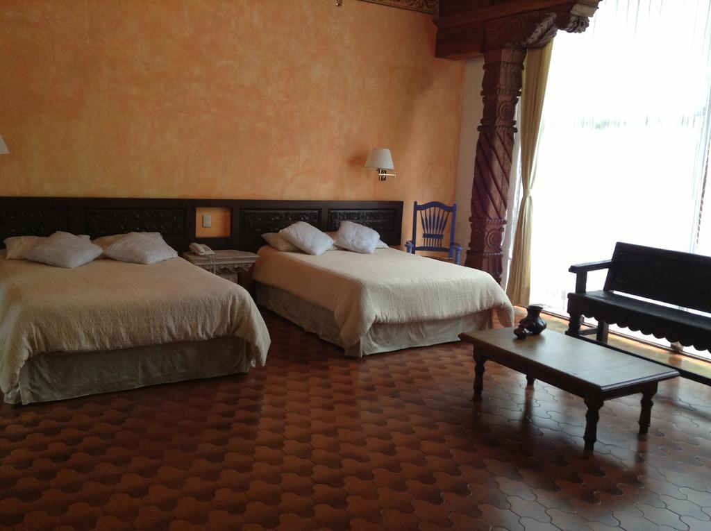 Hotel Hacienda San Pedro Uruapan  Zimmer foto